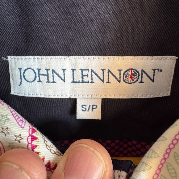 John Lennon Mens Geometric Casual Dress Shirt Fuchsia‎ Small Flip Cuffs Preppy - Picture 2 of 16